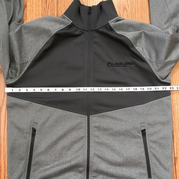 The North Face Gray Zip Up Long Sleeve Performance Jackets - Picture 10 of 16
